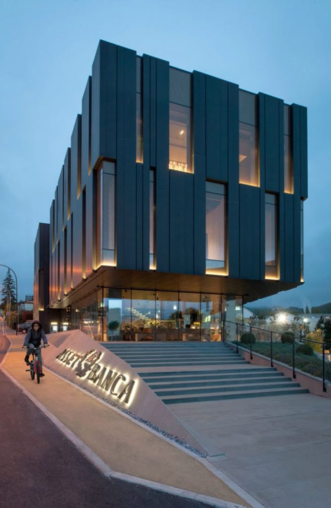 commercialbuildingnewage_concept